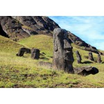 Grafika-F-31939 Île de Pâques, Moai at Quarry