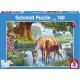 Chevaux dans le Ruisseau